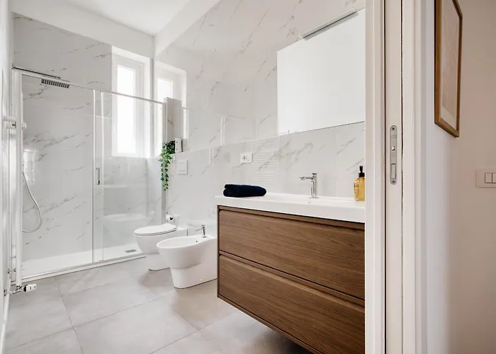 Isola - Leobrothers - Conte 1 * ميلان